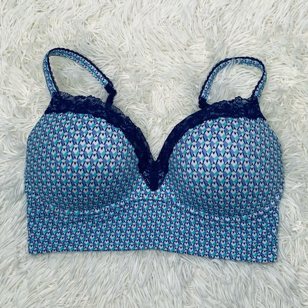Victoria's Secret Blue & Navy Patterned Lace Trim Bra